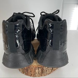 patent leather court shoes 